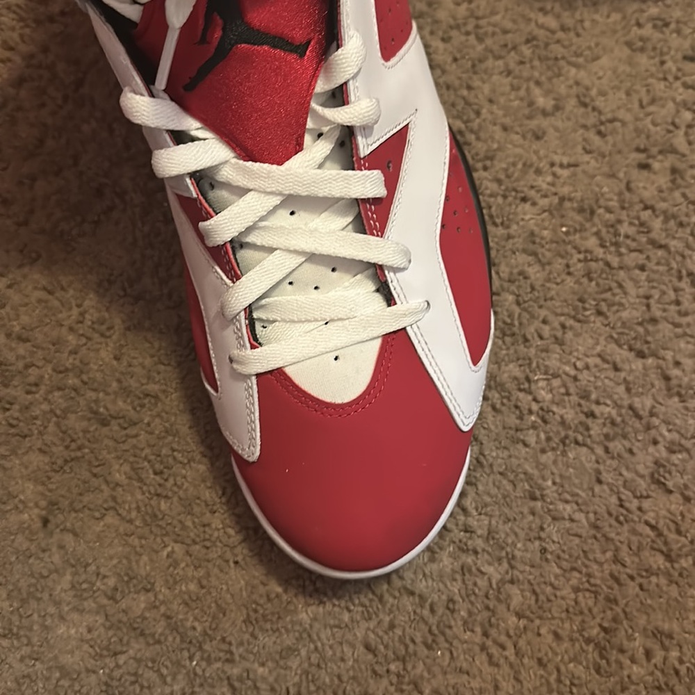Sneaker - Picture 4 of 9